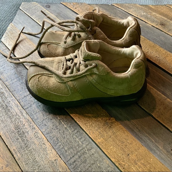 Stride Rite Toddler Shoes - Picture 6 of 7